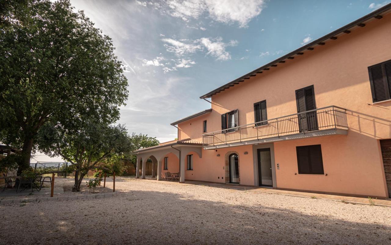 Assisium Appartamenti Bastia Umbra Exterior photo